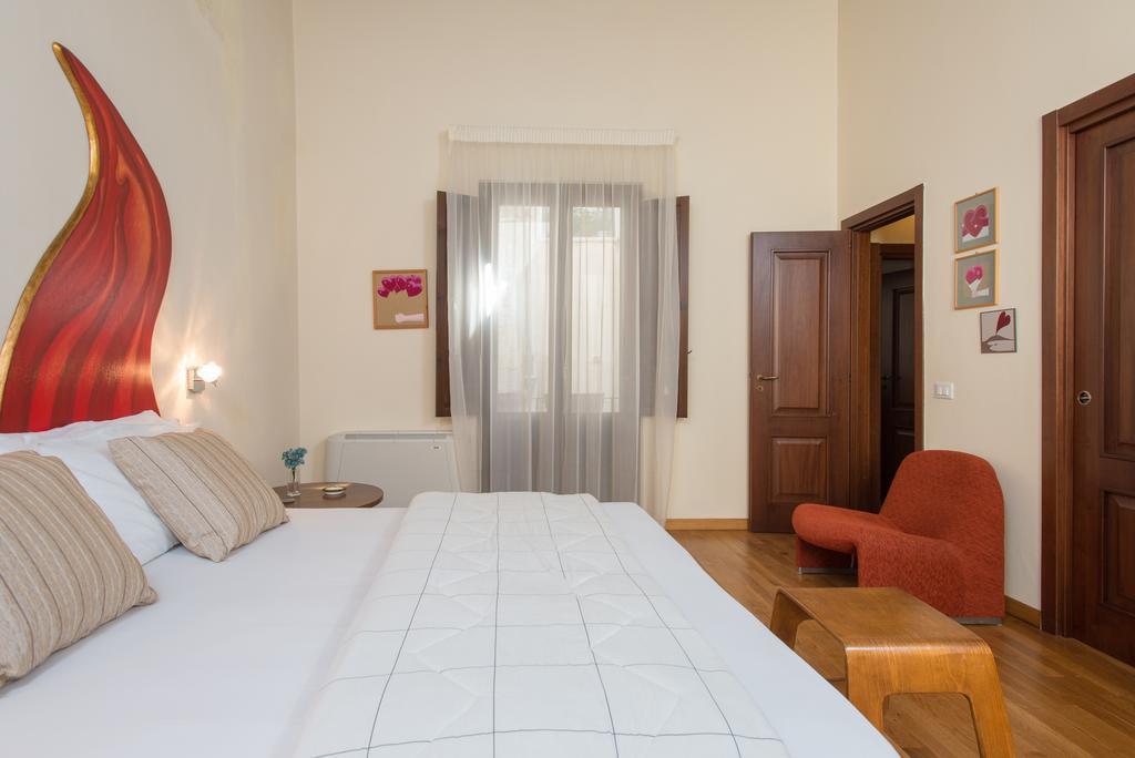 Suite Palace Castromediano レッチェ エクステリア 写真