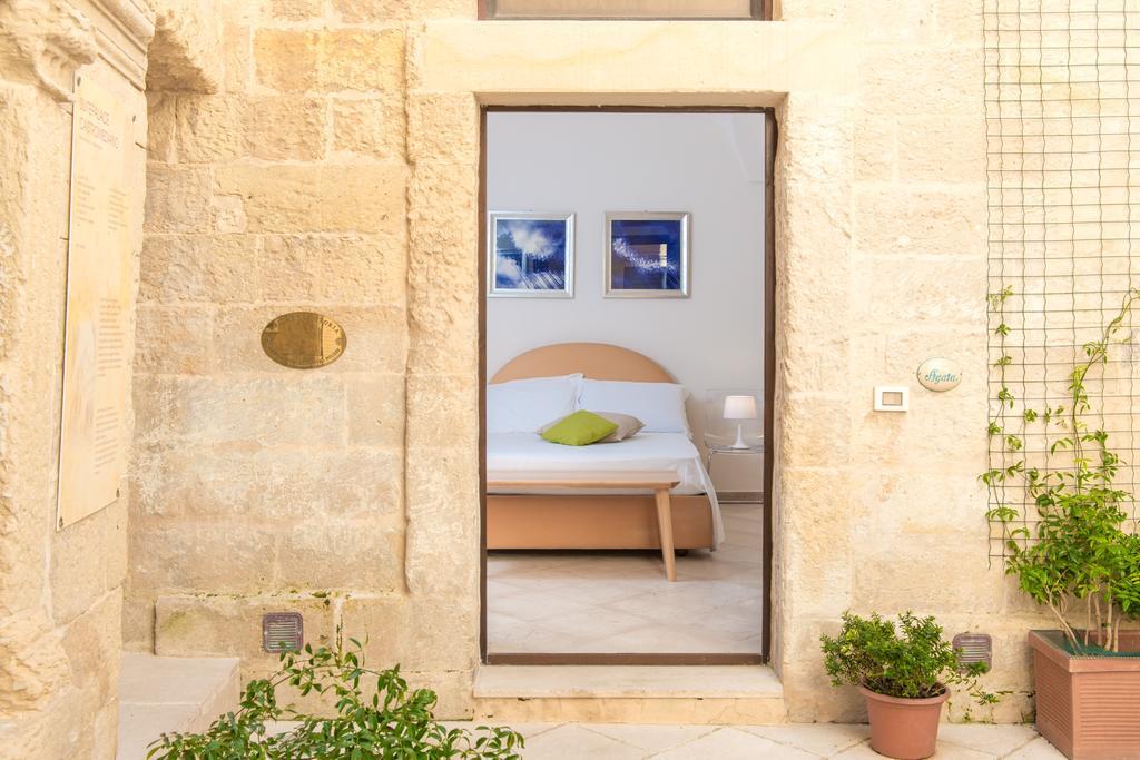 Suite Palace Castromediano レッチェ エクステリア 写真