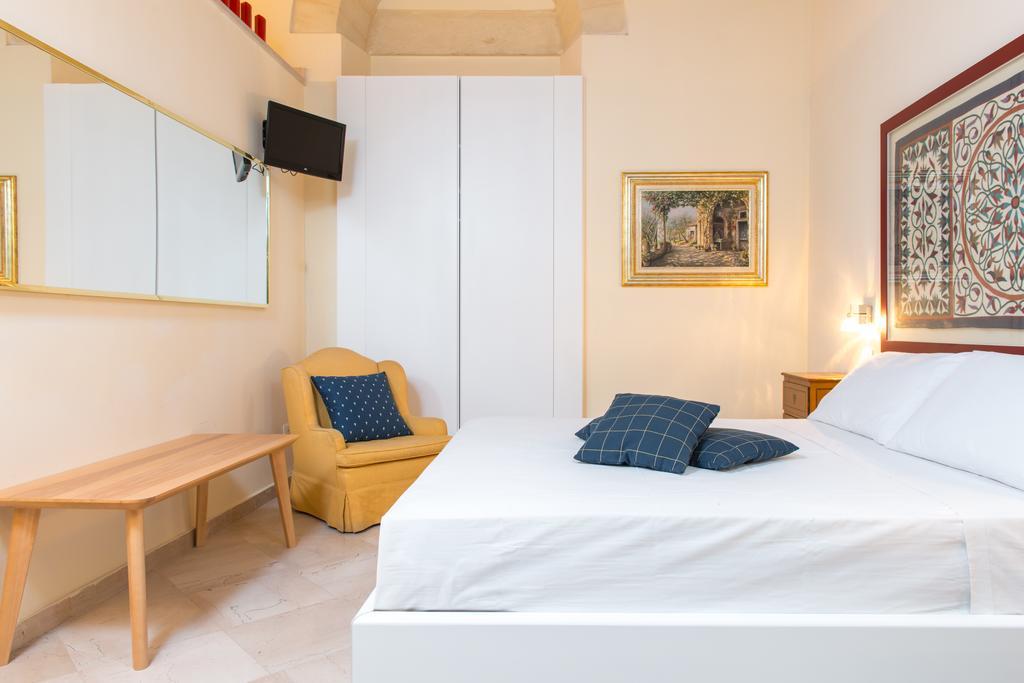 Suite Palace Castromediano レッチェ エクステリア 写真