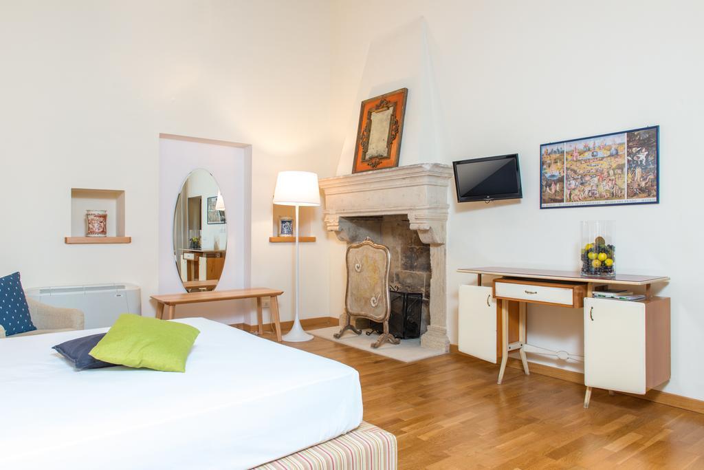 Suite Palace Castromediano レッチェ エクステリア 写真